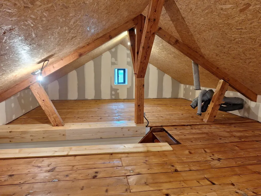 Amenagement de combles  à Bussy-le-Grandwebp